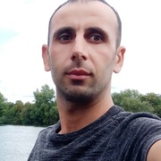 Ferhad Na?daliyev, 35, Казань
