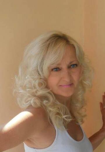 Моя фотография - Елена, 65 из Благоевград (@elena305408)