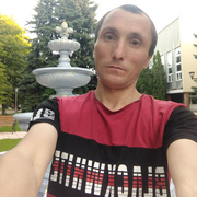 Сергій, 36, Монастырище