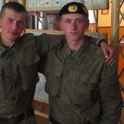 Андрей, 27, Таловая