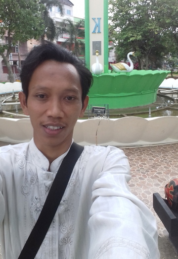 Моя фотография - Ahmad, 35 из Джакарта (@ahmad1910)