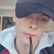 Максим, 21, Южно-Сахалинск