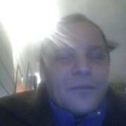 Александр, 33, Таловая