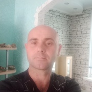 Степан, 42, Красный