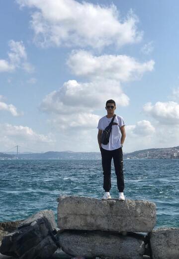 Моя фотография - Рамазан, 24 из Стамбул (@ramazan3315)