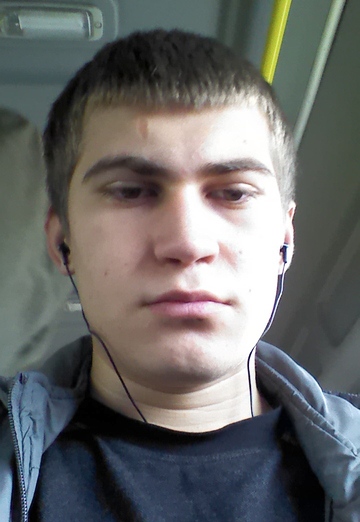 Моя фотография - Дмитрий, 28 из Челябинск (@dmitriy66325)