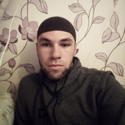 Хисравчон Шукуров, 27, Октябрьский