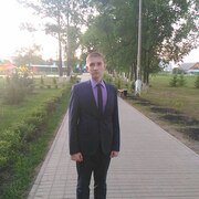Дмитрий, 24, Репьевка