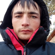Георгий, 28, Кырен