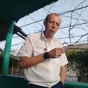 Андрей, 33, Медведовская