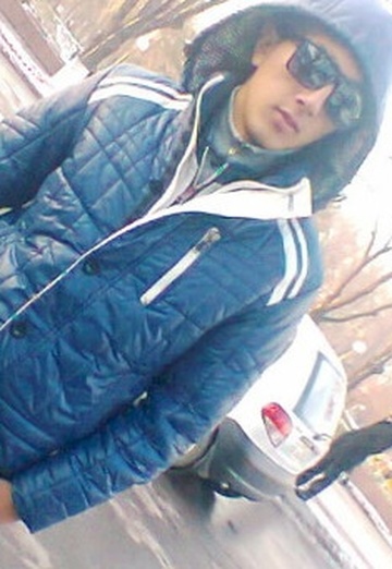Моя фотография - AzeezShoH, 28 из Ташкент (@azeezshoh)