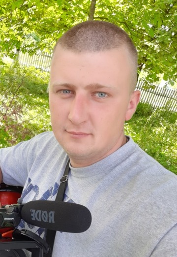 Моя фотография - Сергій, 34 из Чемеровцы (@snigursiroga)
