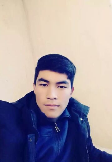 Моя фотография - Уткиржон, 25 из Улан-Удэ (@utkirjon62)