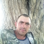 Юрий, 36, Шелаболиха