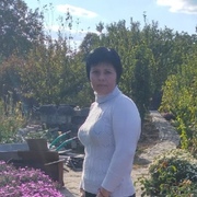 Лариса, 42, Зверево