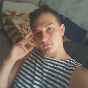 Кирилл, 20, Благовещенск