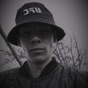 Дмитрий, 21, Вятские Поляны (Кировская обл.)