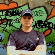 Антон, 36, Осинники