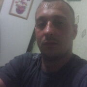 Александр, 38, Викулово