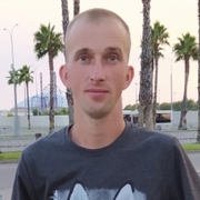 Александр, 20, Калязин