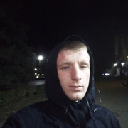 Павел, 25, Никольск