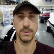 Александр, 43, Ржев