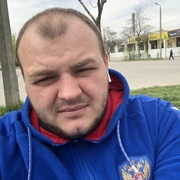 Виктор, 26, Сургут