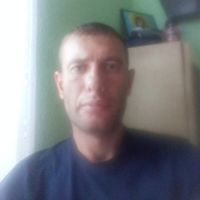 Денис Ефремов, 39, Прохладный
