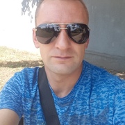 слава 39 лет (Водолей) хочет познакомиться в Бердянске