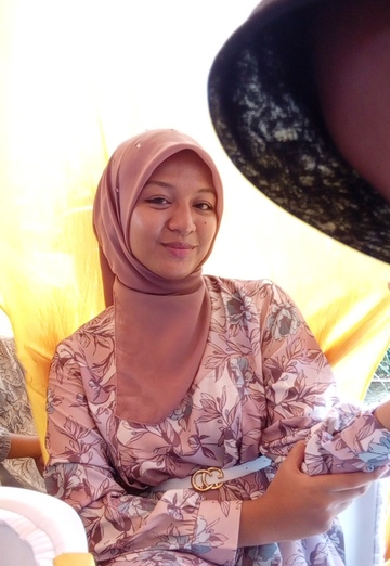 Моя фотография - Rauzia, 39 из Джакарта (@rauzia)