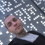 Александр, 32, Рославль