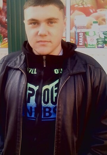 Моя фотография - Александр, 25 из Снигирёвка (@aleksandr610752)