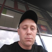 Василий, 30, Томск