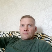Александр, 44, Кировград